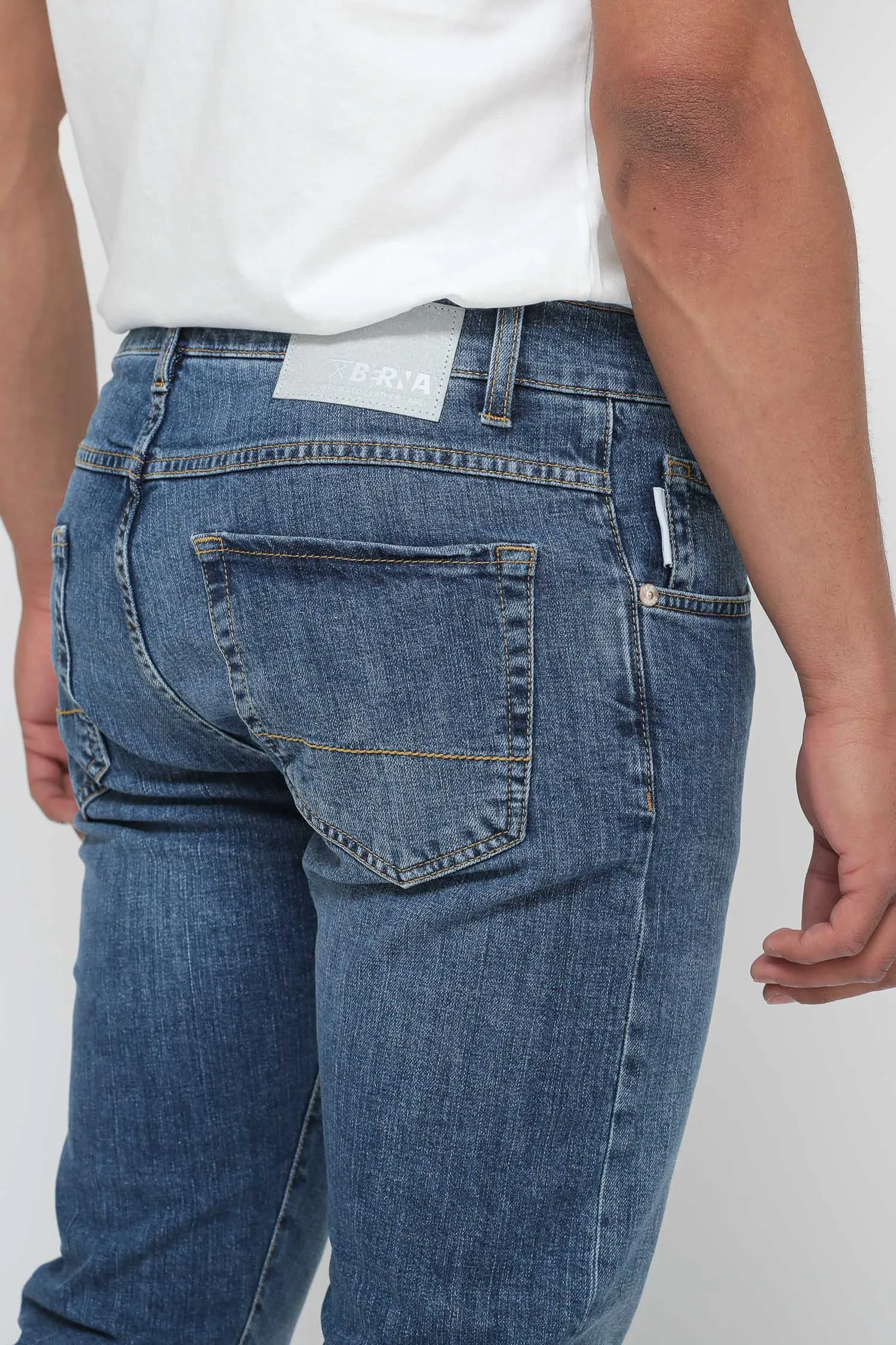 Jeans Slim Medio - Colore Unico