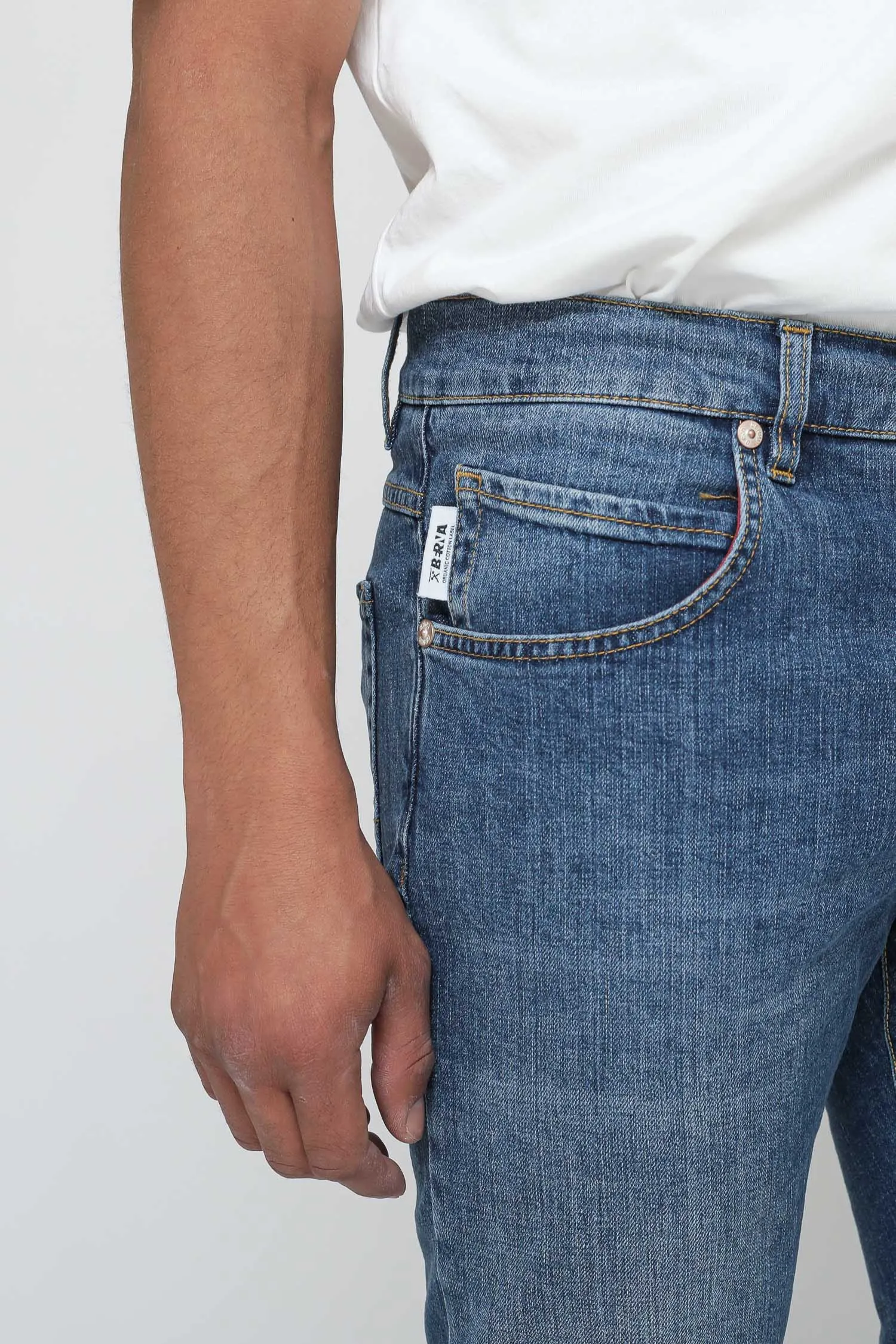 Jeans Slim Medio - Colore Unico