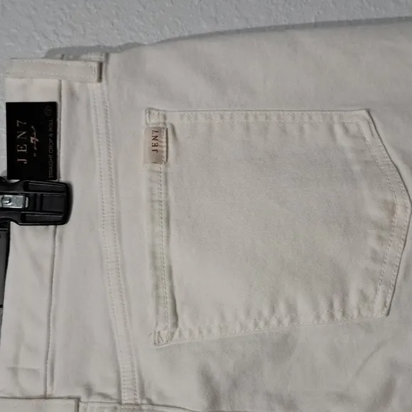 Jen7 by 7 for All Mankind Straight, Crop &amp; Roll White Jeans