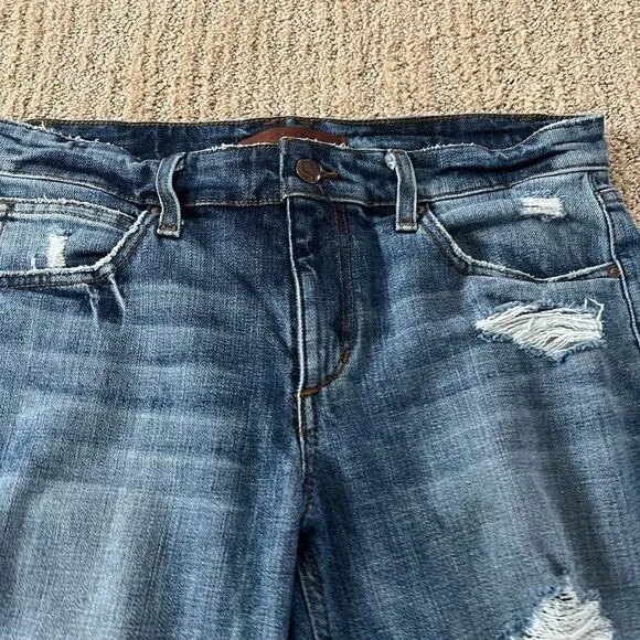Joes Jeans Slim Crop distressed Blue Jeans
