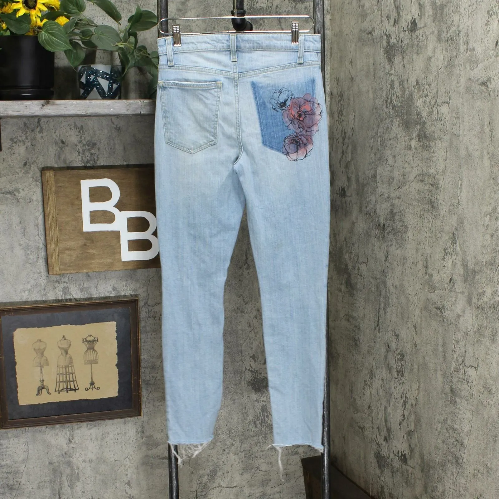 Joe's Jeans Women's The Charlie Button Fly High Rise Ankle Jeans Kellis 26