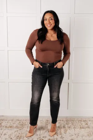 Judy Blue Mid Rise Control Top Slim Jeans in Faded Black