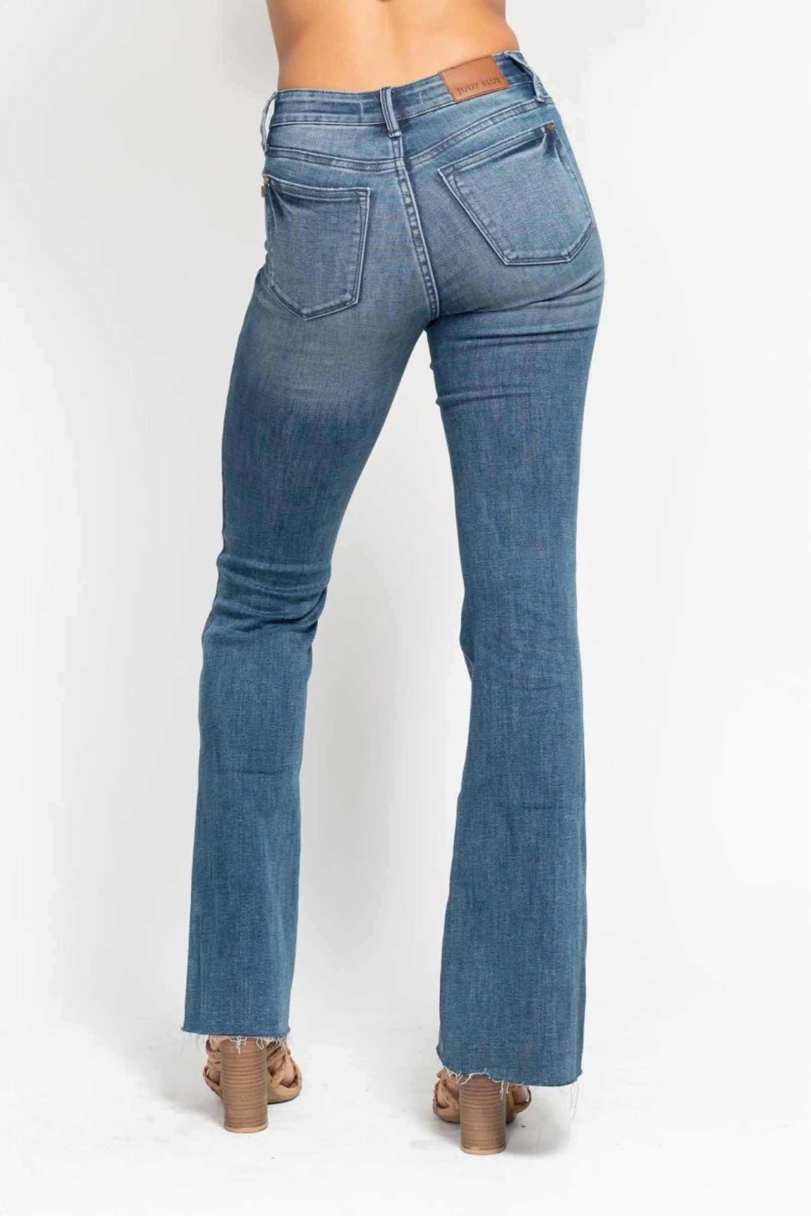 JUDY BLUE Mid Rise Vintage Flare Jean w/ TUMMY CONTROL
