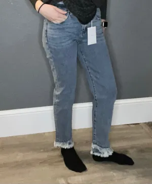 KanCan Medium Wash Frayed Skinny's