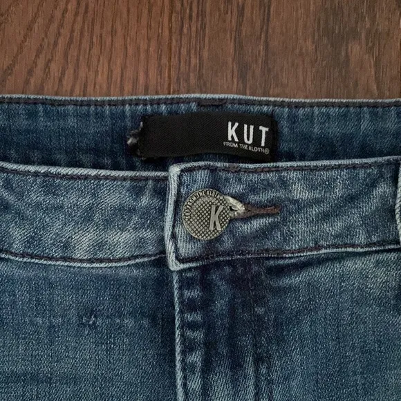 Kut from the Kloth raw hem ankle straight leg jeans
