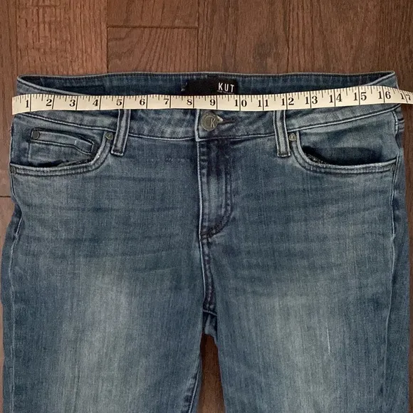 Kut from the Kloth raw hem ankle straight leg jeans