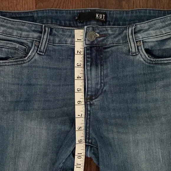 Kut from the Kloth raw hem ankle straight leg jeans