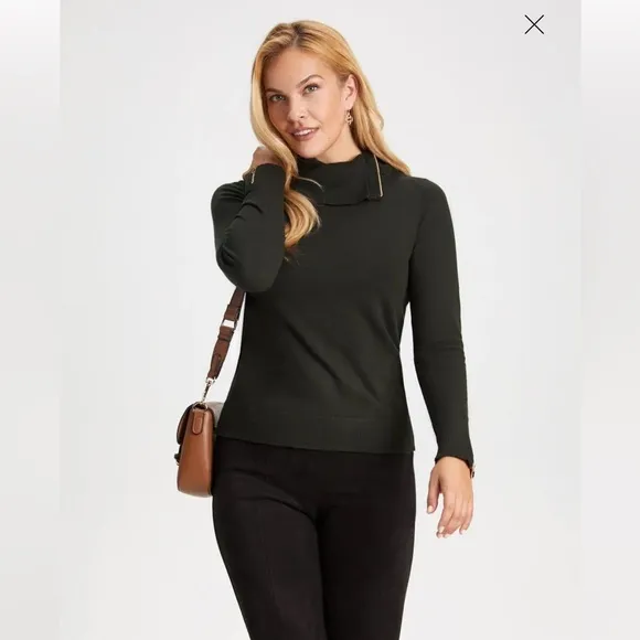 Laura Zippered Split Neck Sweater Forest Green