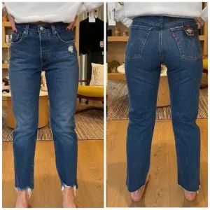 Levi's 501 High Rise Jeans