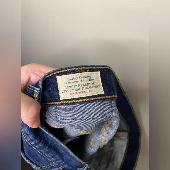 Levi’s 501 Mid Thigh Dark Wash Denim Shorts