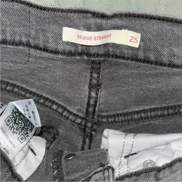Levi's® PremiumWEDGIE STRAIGHT FIT WOMEN'S JEANS 25 like new