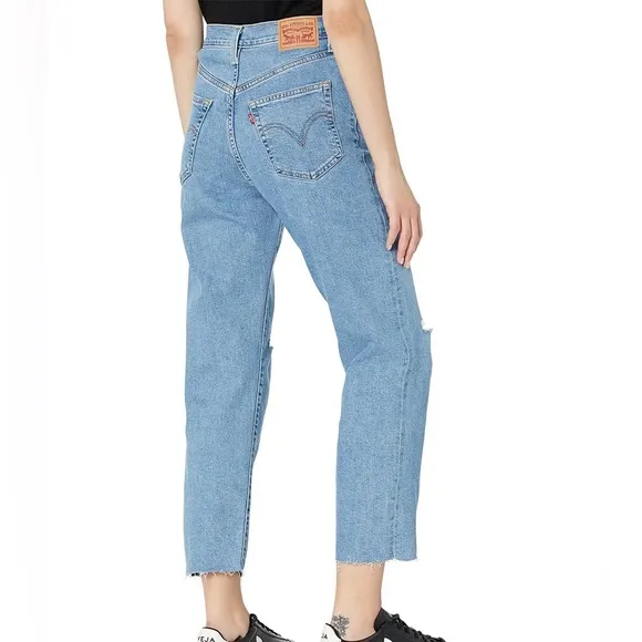 Levi’s Ribcage Distressed Knee Raw Hem Straight Ankle Jeans Size 30 x 27 NEW