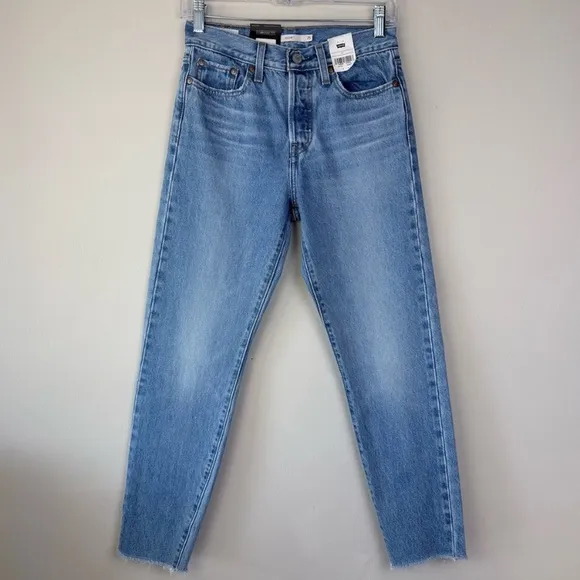 Levi's Wedgie Icon Fit Ankle Jeans Style Athens No Way Size 25