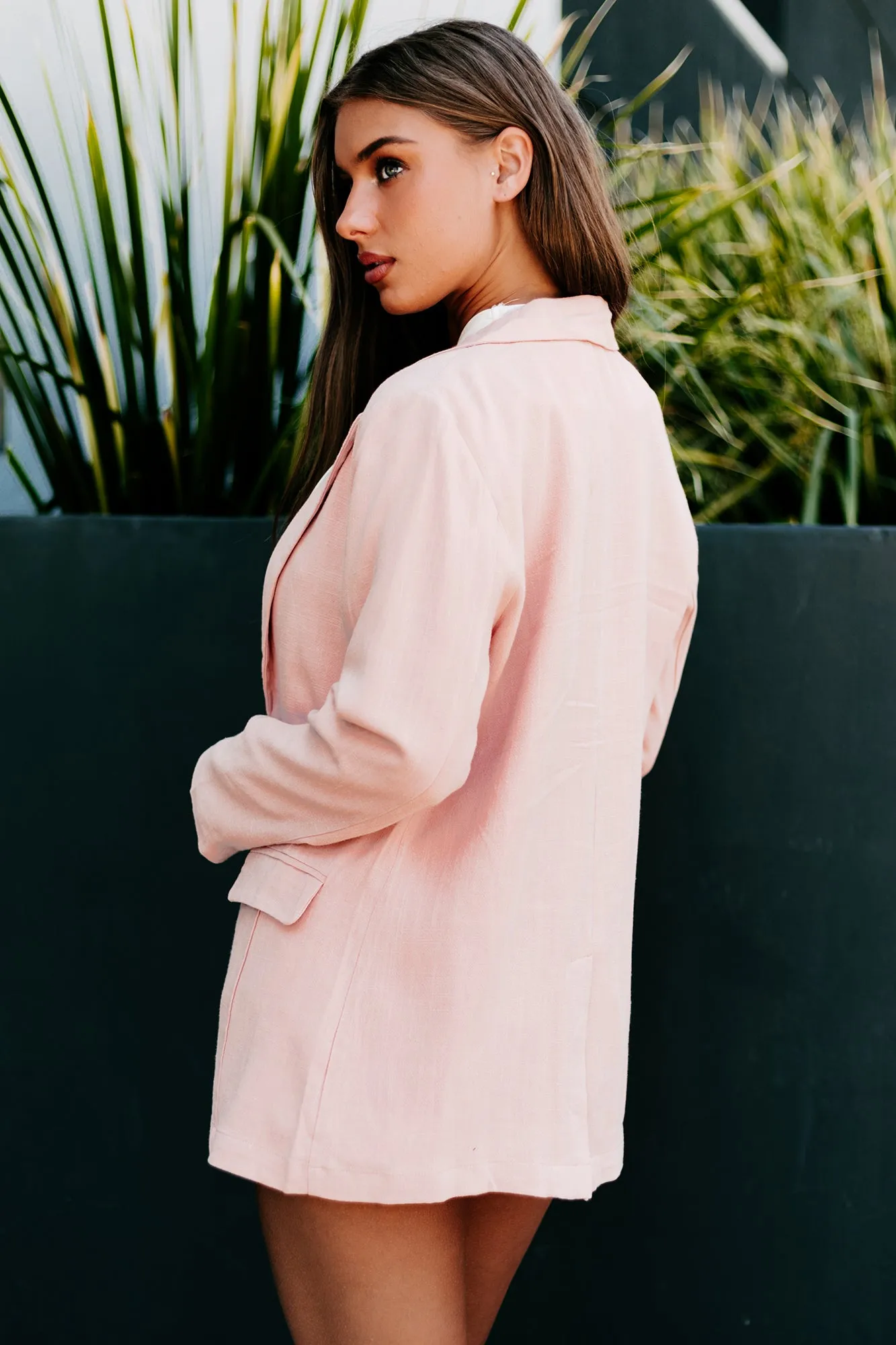 Little Bit Bossy Linen Blazer (Rose)