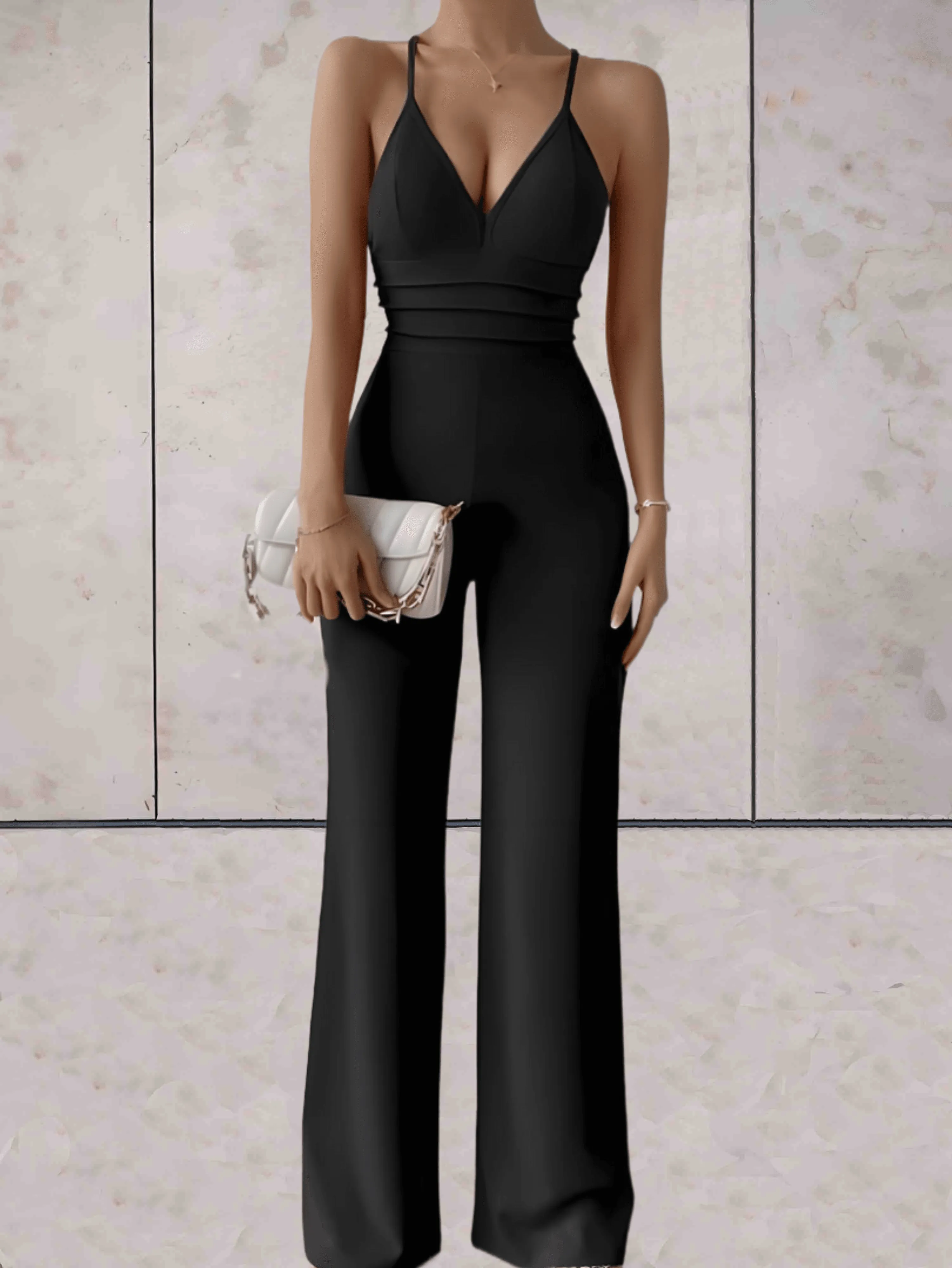 Lydia® | Chic sleeveless jumpsuit for women
