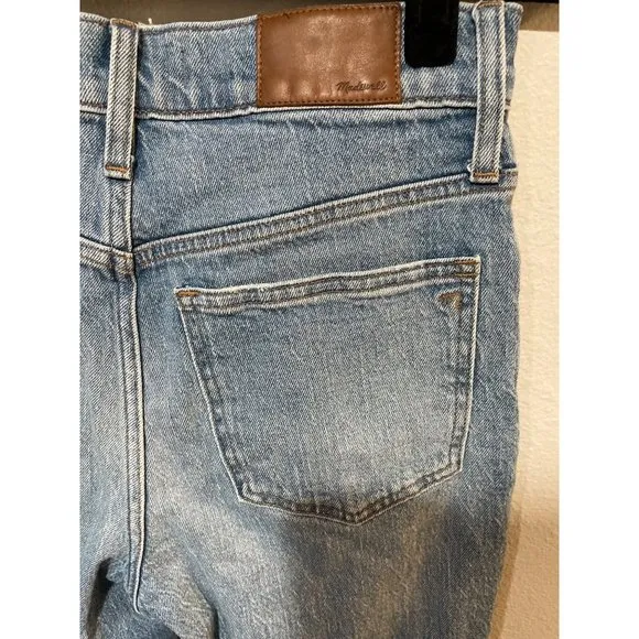 Madewell 27W 'The Perfect Vintage Crop' in Rosabelle Wash Denim Blue Jeans