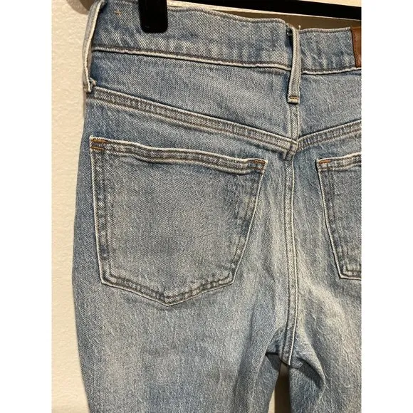 Madewell 27W 'The Perfect Vintage Crop' in Rosabelle Wash Denim Blue Jeans