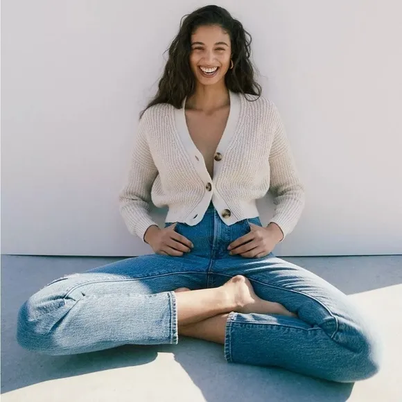 Madewell New Mid-Rise Perfect Vintage Jean Ainsdale Wash Knee-Rip Edition 23 NWT