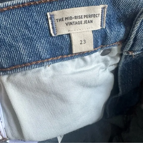 Madewell New Mid-Rise Perfect Vintage Jean Ainsdale Wash Knee-Rip Edition 23 NWT