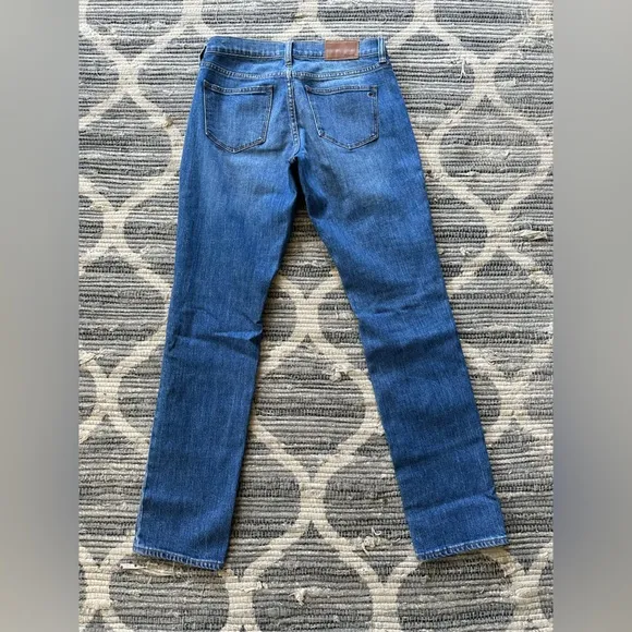 Madewell The Slim BoyJean in Walton Wash Mid Rise - Size 24