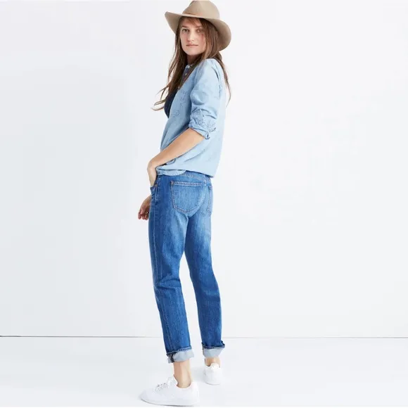 Madewell The Slim BoyJean in Walton Wash Mid Rise - Size 24
