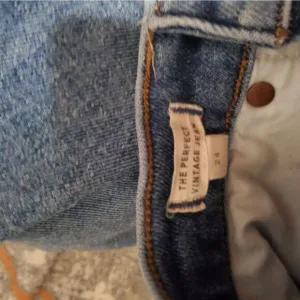 Madewell 24 jeans