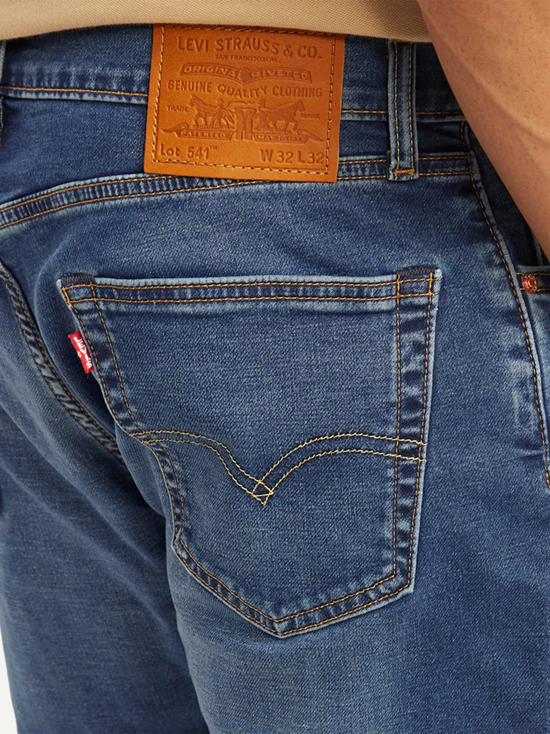 Men's 541 Regular Athletic Tapered Fit Blue Jeans