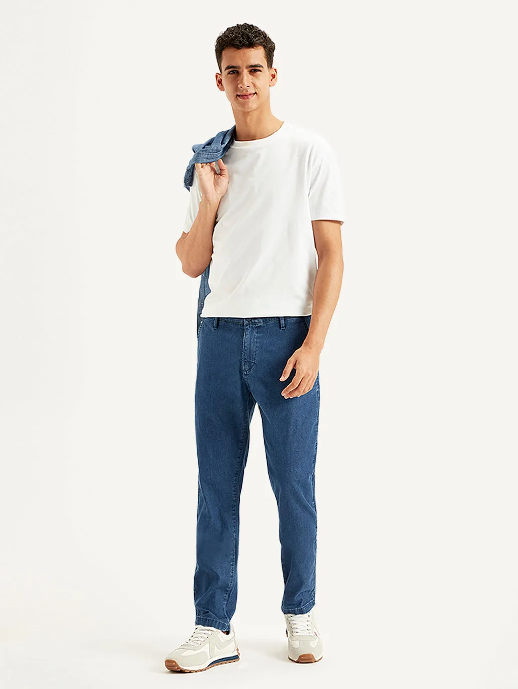 Men's Blue Tapered Fit Mid Rise Jeans
