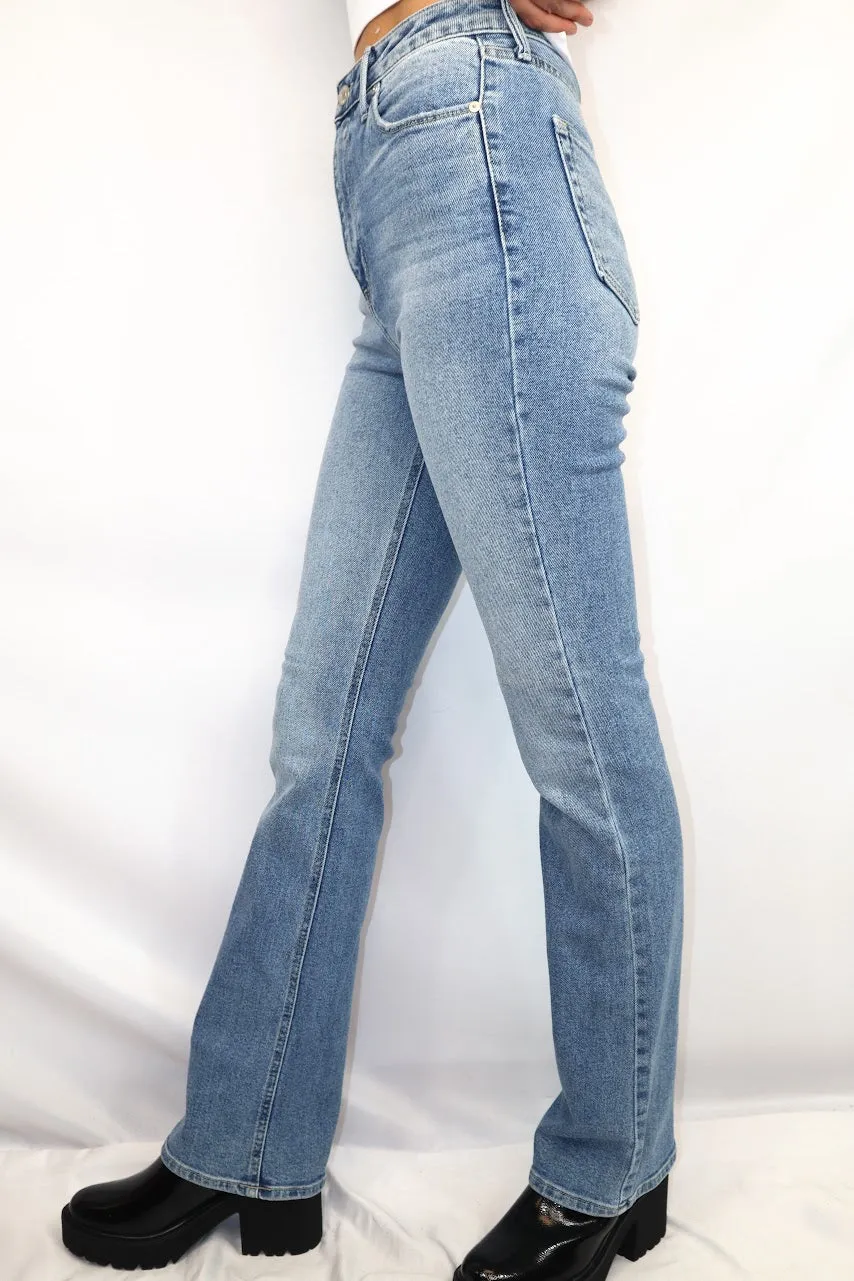 Midtown Jeans - Light Denim