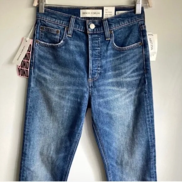NWT ARITZIA Denim Forum Yoko High Rise Slim Jeans Size 25