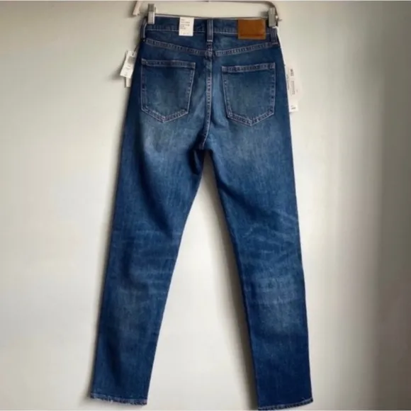 NWT ARITZIA Denim Forum Yoko High Rise Slim Jeans Size 25