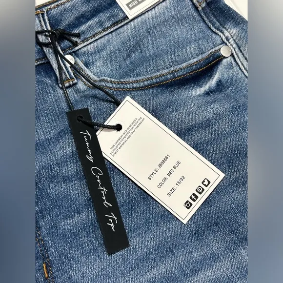 NWT Judy Blue High Rise Tummy Control 90's Straight Jeans size 15