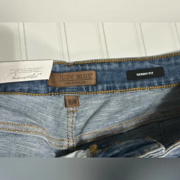 NWT Judy Blue High Rise Tummy Control Vintage Wash Skinny Jeans size 16W