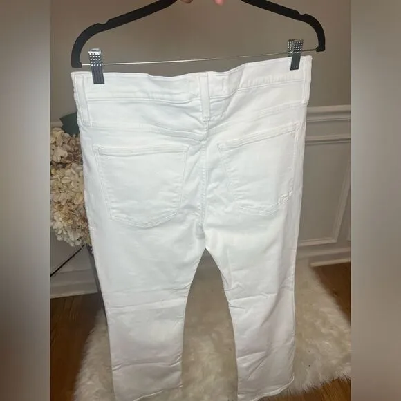 NWT Madewell Kick Out Crop Jeans