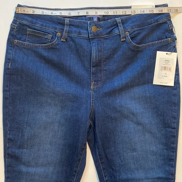NYDJ SZ 12 Skinny Denim Blue Jeans Medium Wash New D30