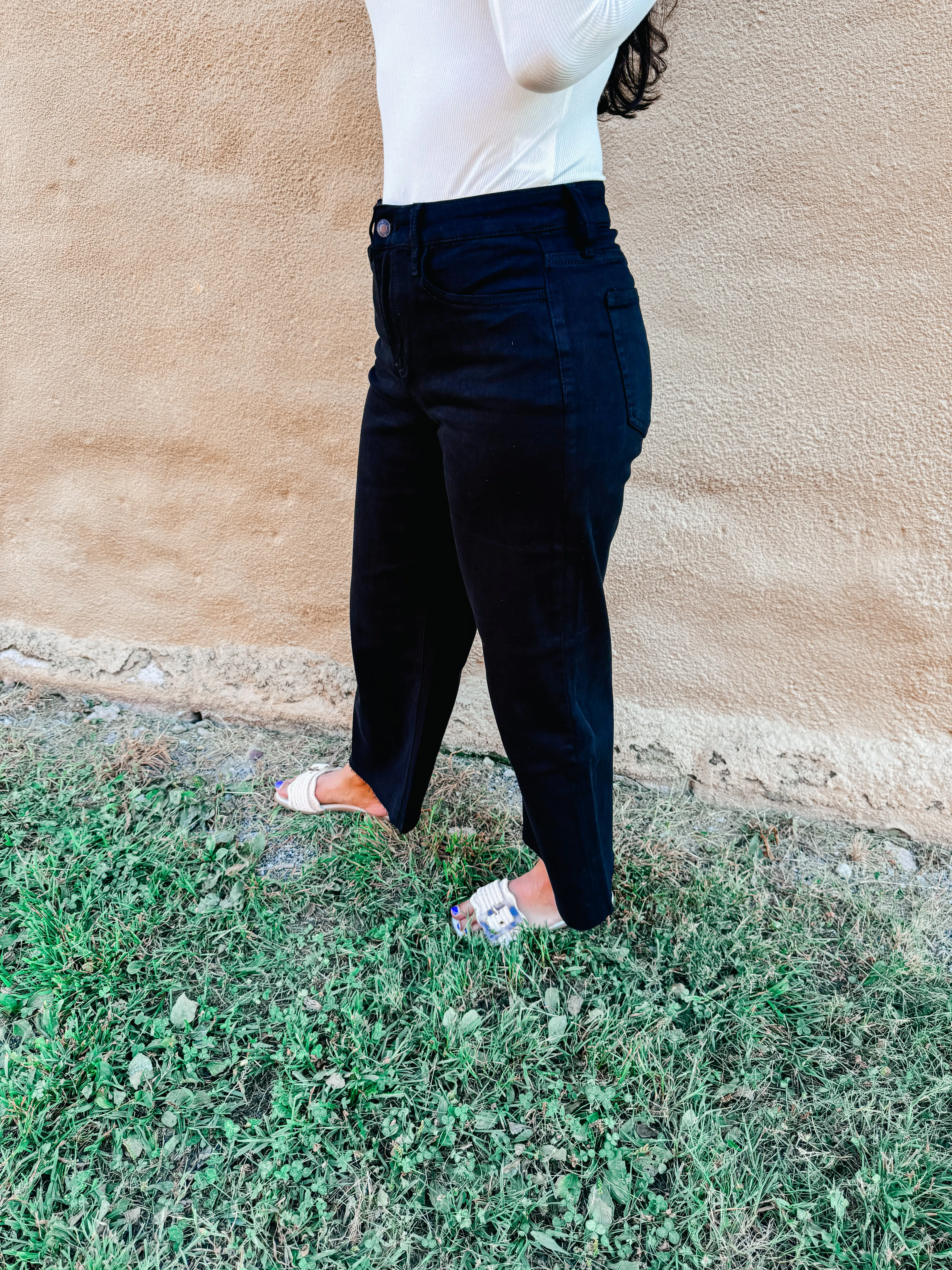 Oliver- Cropped Wide Leg Jeans