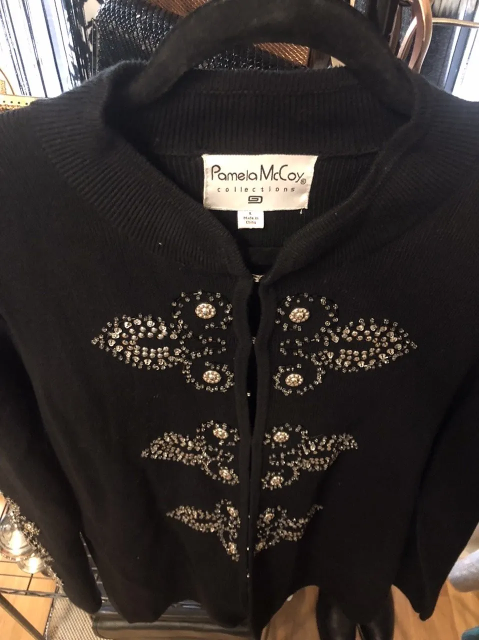 Pamela McCoy sweater up, size L  #3055