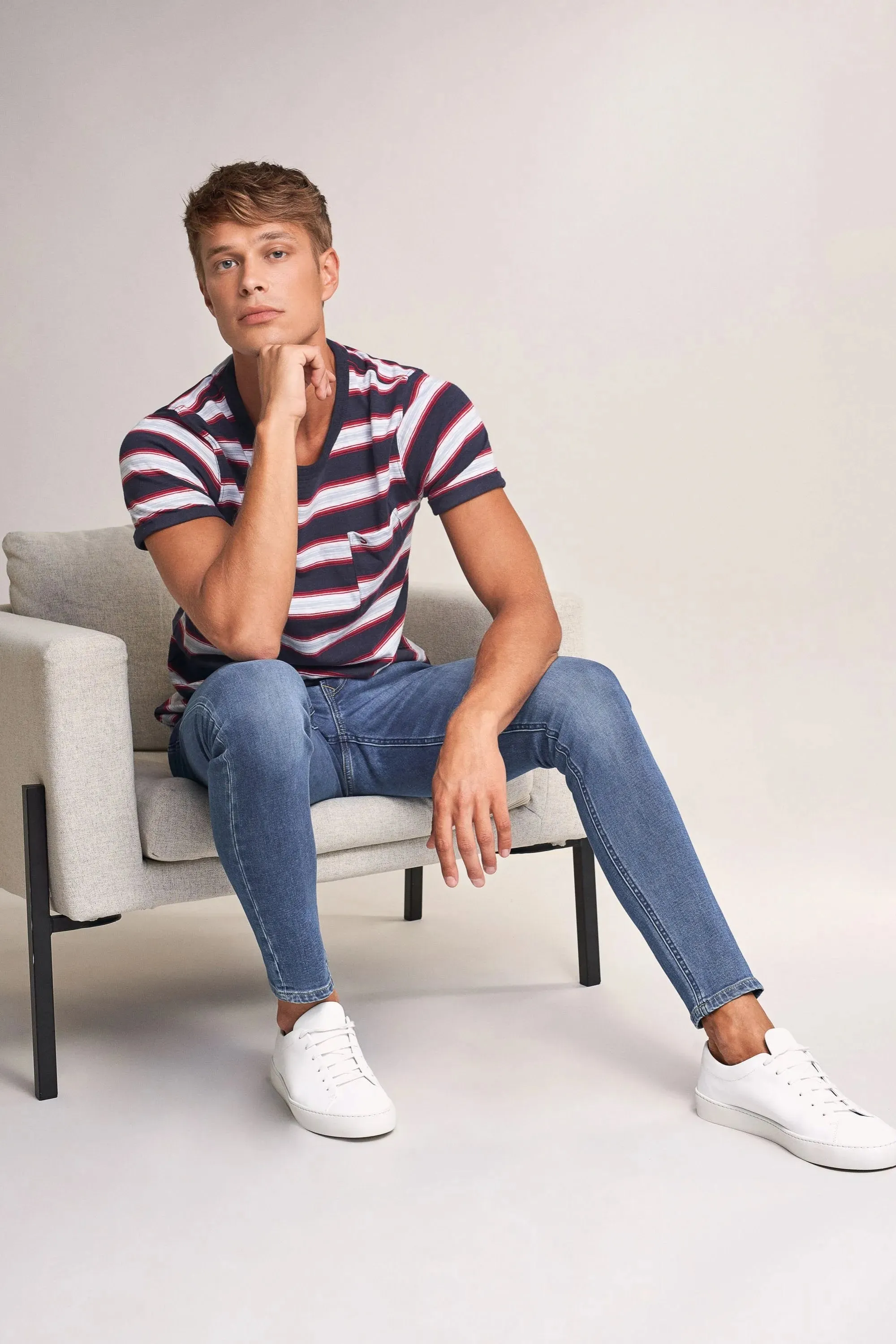 Pantalones Clash skinny jogger con grafeno