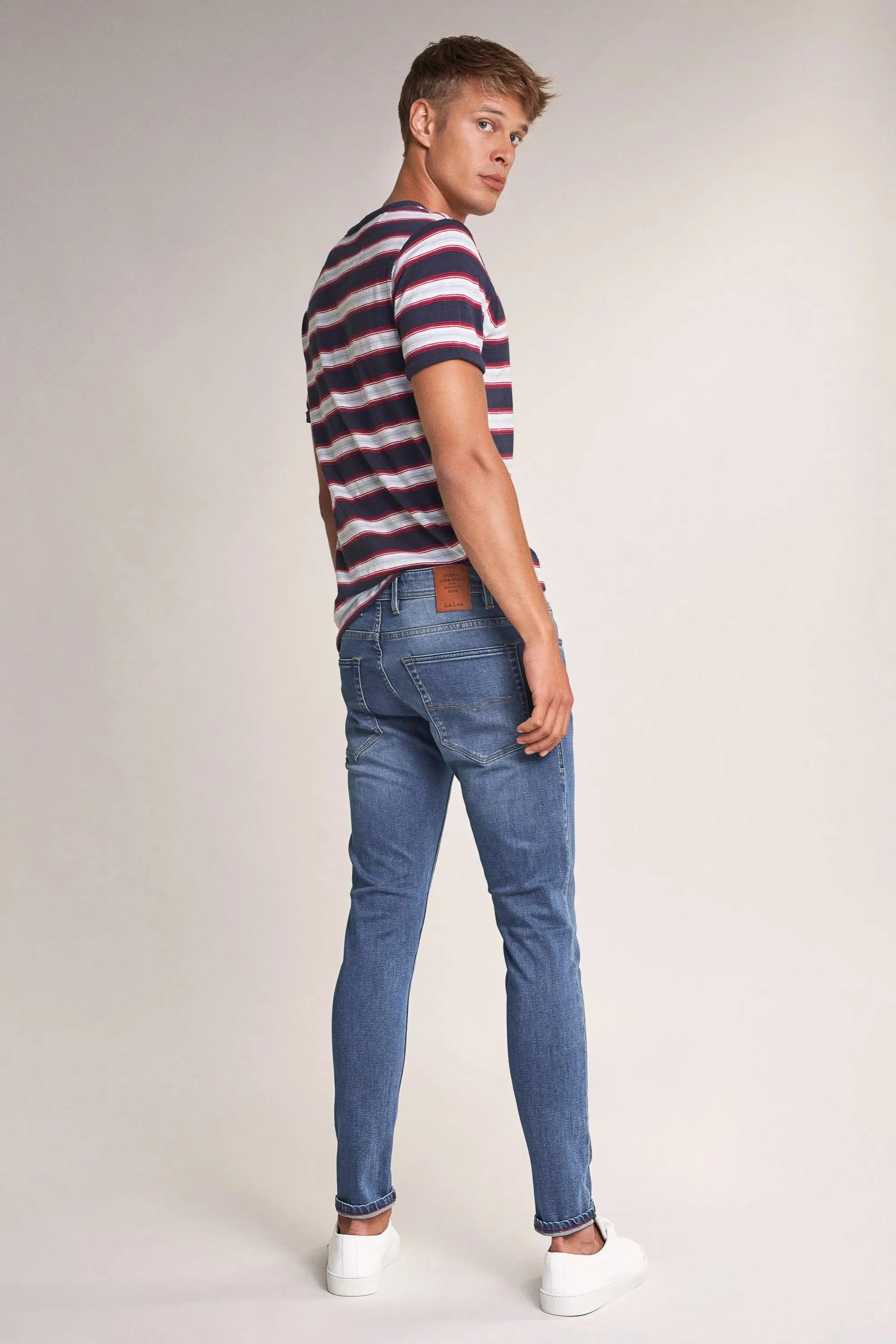Pantalones Clash skinny jogger con grafeno
