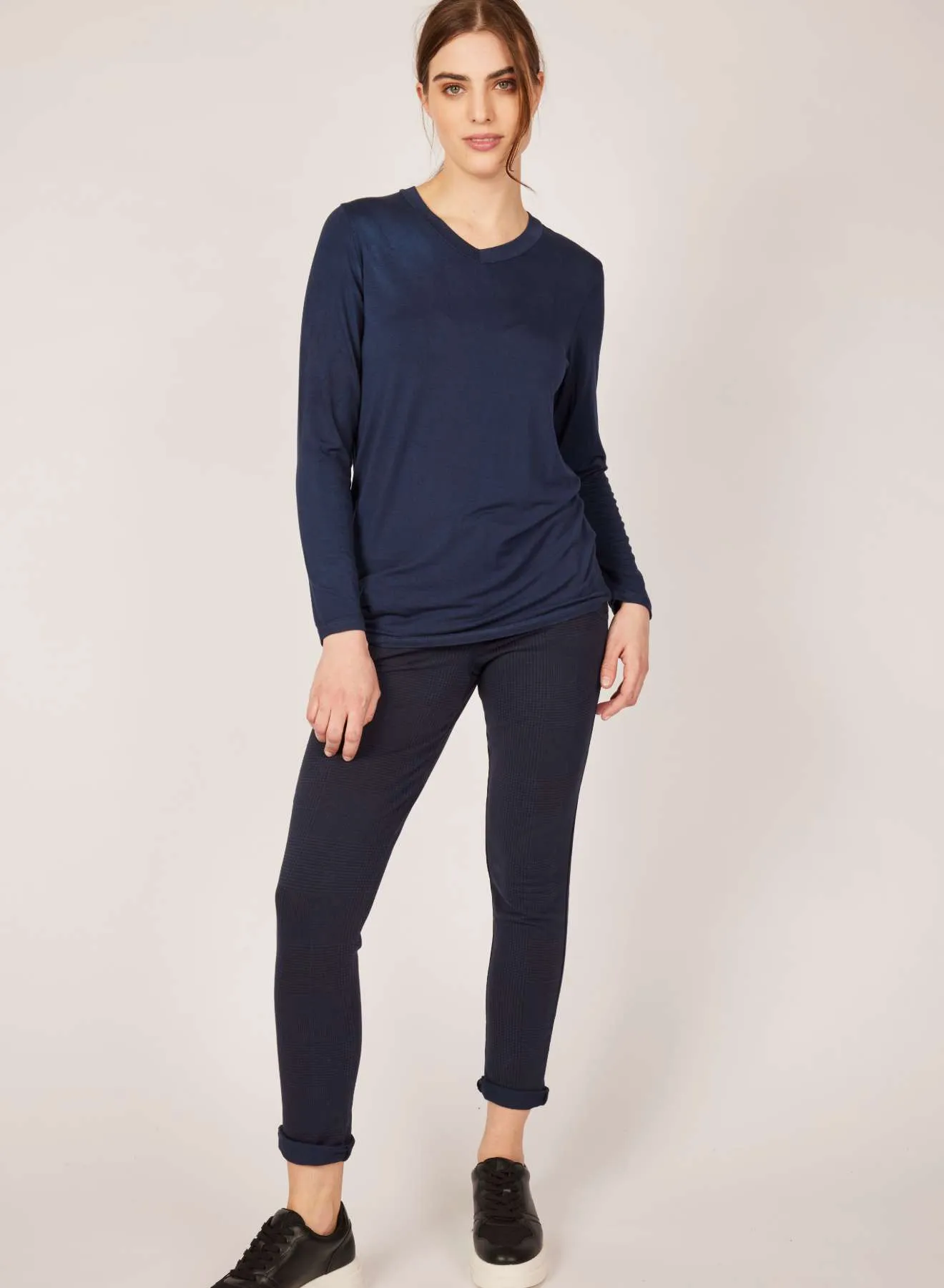 Pistache Second Skin V-Neck Loose Top