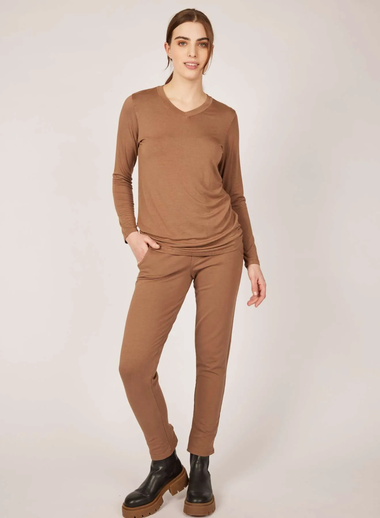 Pistache Second Skin V-Neck Loose Top