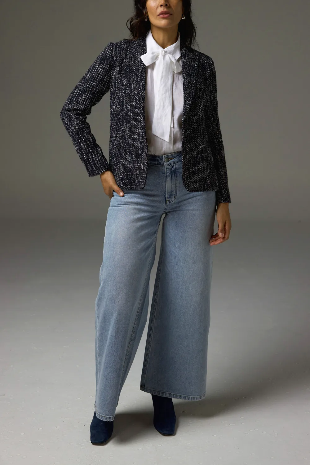 POISE JACKET