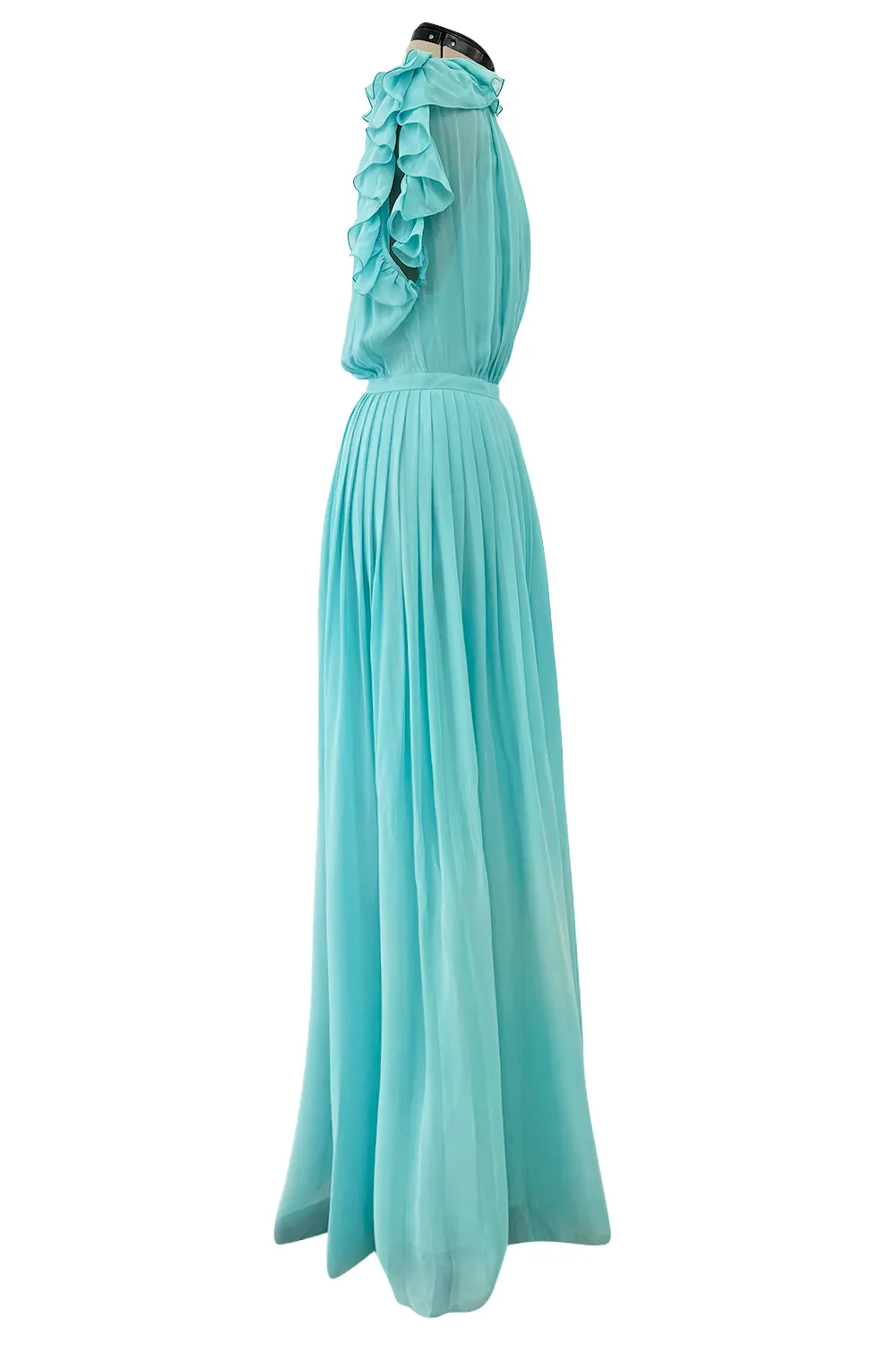 Prettiest Resort 2013 Gucci by Frida Giannini Runway Look 12 Turquoise Plunge Silk Chiffon Ruffle Dress
