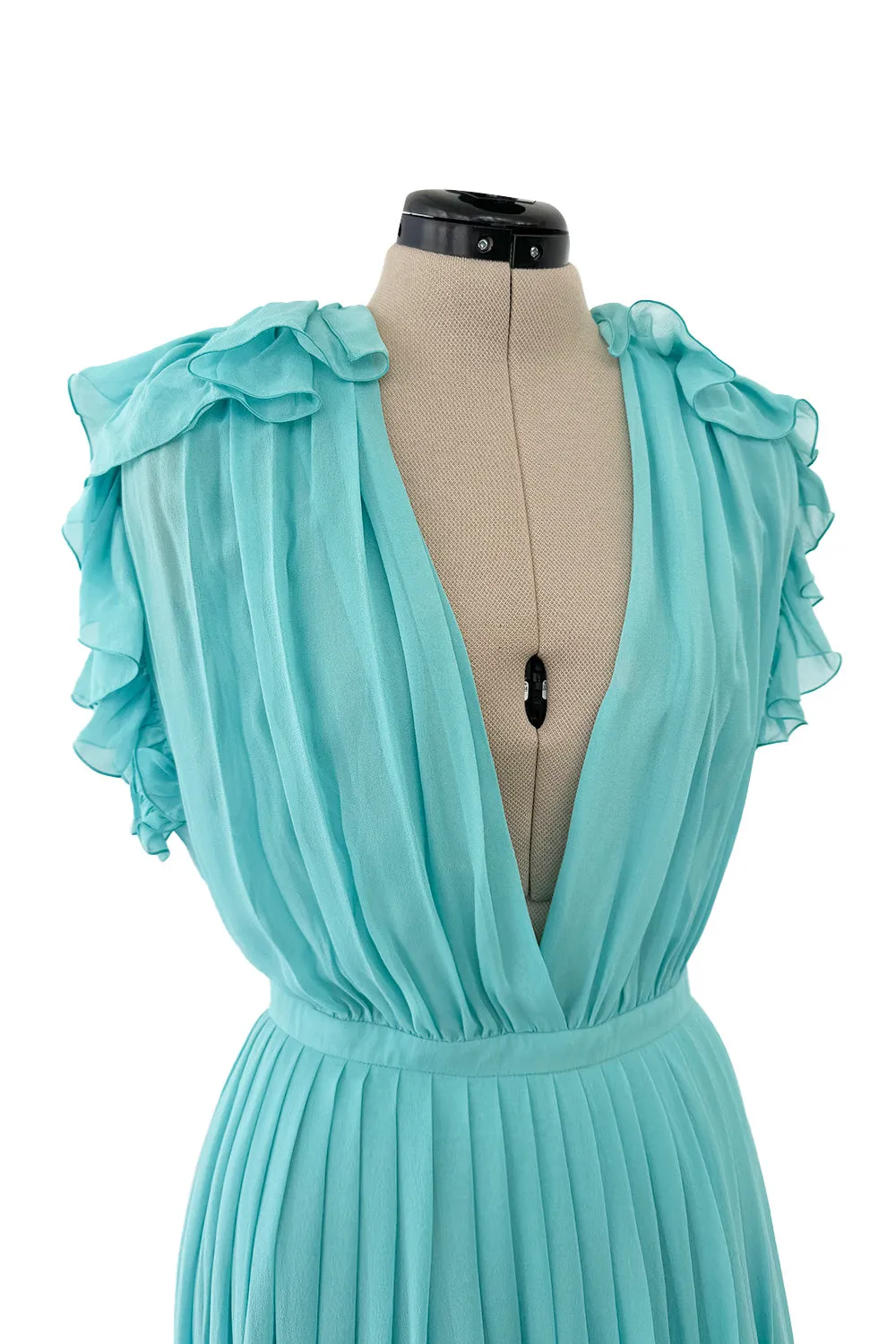 Prettiest Resort 2013 Gucci by Frida Giannini Runway Look 12 Turquoise Plunge Silk Chiffon Ruffle Dress