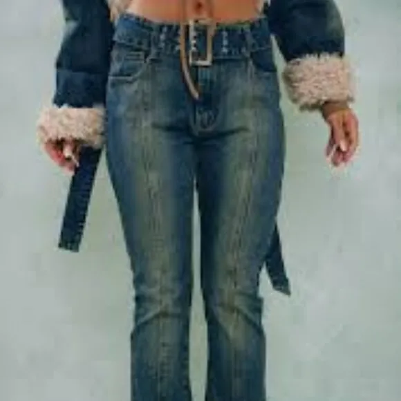 Pretty Little Thing Indigo Vintage Wash Belted Seam Front Flare Jeans Size 4