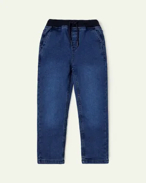 Pull Up Straight Fit Jeans