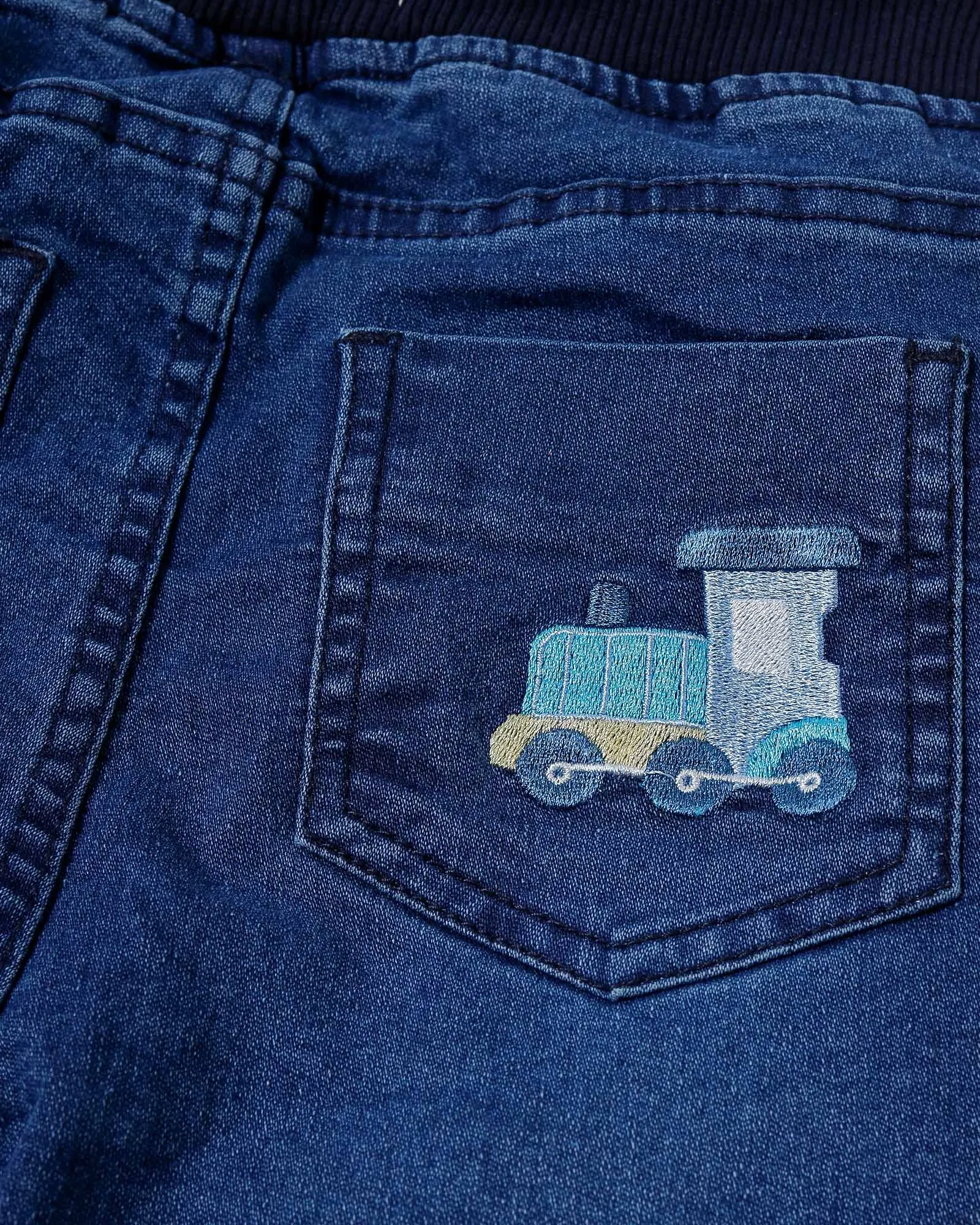 Pull Up Straight Fit Jeans