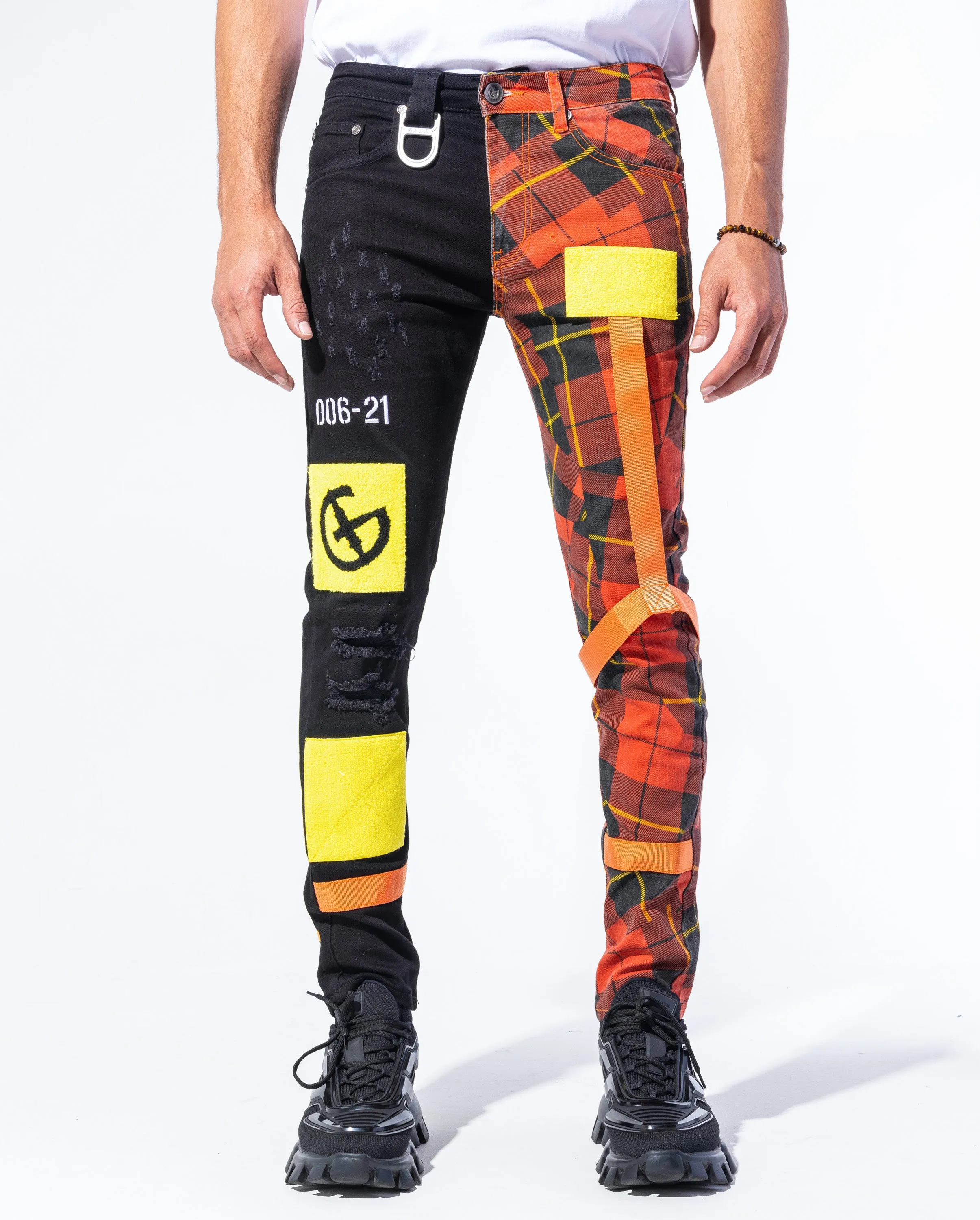"DEFENDER" Black/Red Tartan Combo