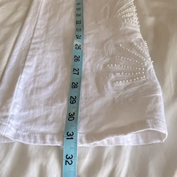 RARE Lilly Pulitzer White Jeans, Embroidered and Beading Below Knee, Size 4