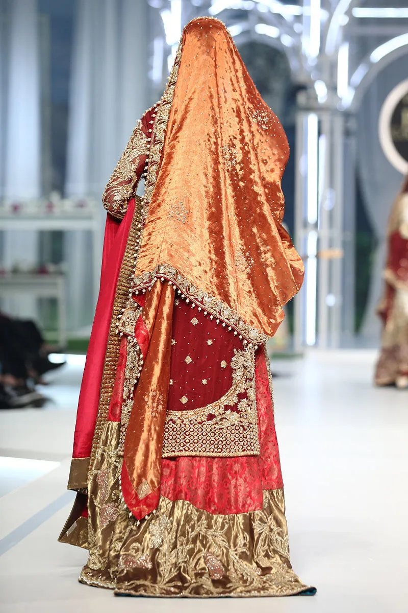 Red Kameez Golden Lehenga for Pakistani Bridal Dresses